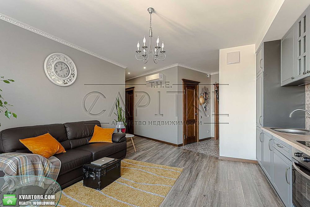 Rent out 3-room apartment. Киев,  Липковского — photo 2