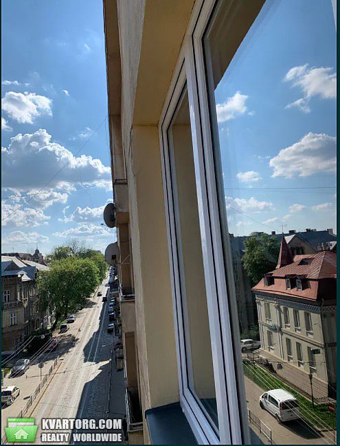 Rent out 3-room apartment. Львов, Генерала чупринки — photo 4
