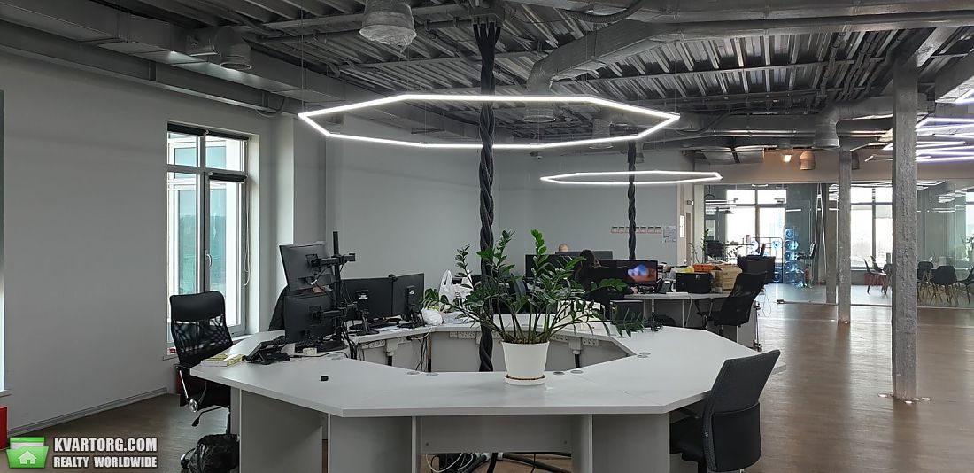 Rent out office. Киев,  Дегтяревская — photo 2