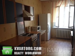 Sell 2-room apartment. Киев,  Урловская — photo 3