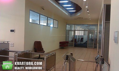 Rent out office. Киев, ул. Сурикова — photo 8
