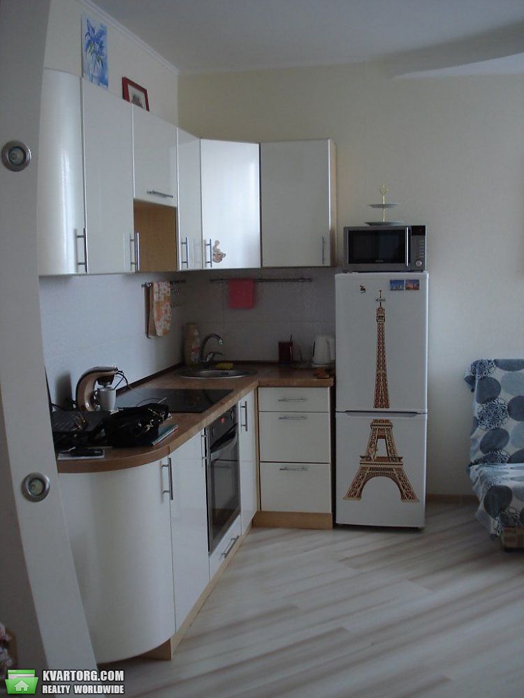 Sell 1-room apartment. Киев,  Трутенко — photo 2