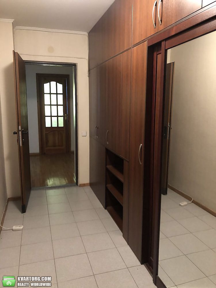 Sell 3-room apartment. Киев,  Тычины пр — photo 3