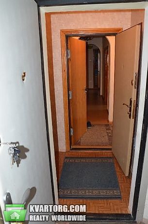 Rent out 3-room apartment. Киев,  Крушельницкой — photo 1
