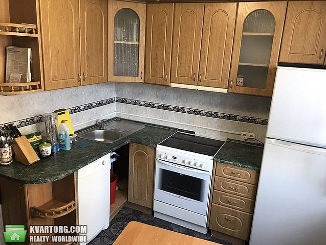 Rent out 3-room apartment. Киев,  Лисковская — photo 8