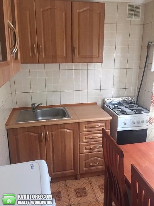 Sell 2-room apartment. Киев,  Космическая — photo 4