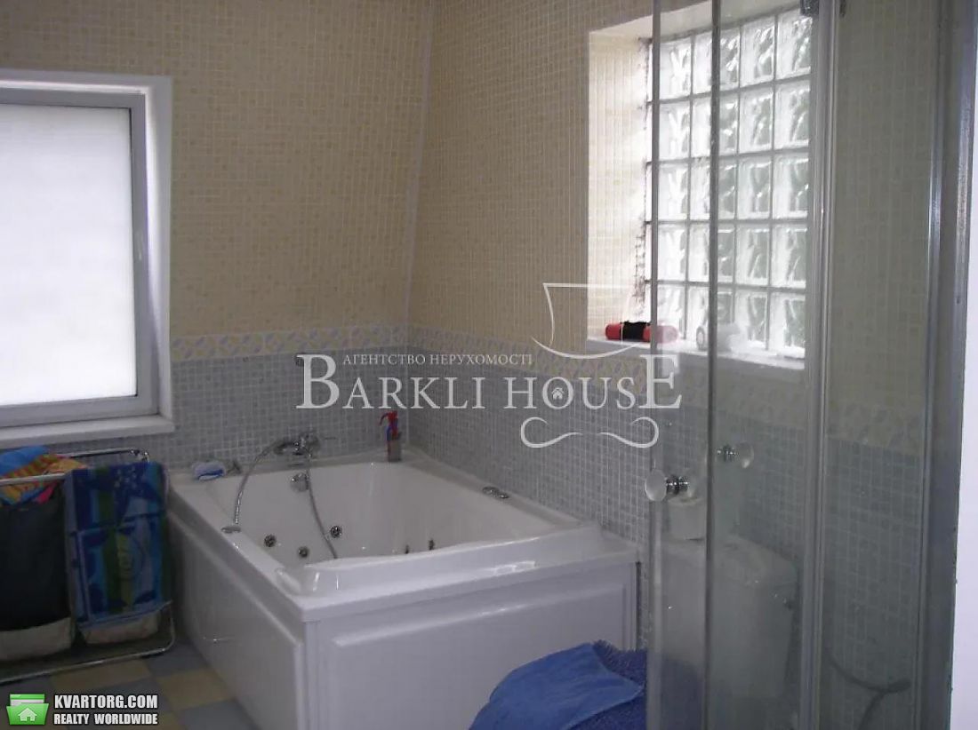 Rent out house. Киев,  Панфиловцев — photo 7