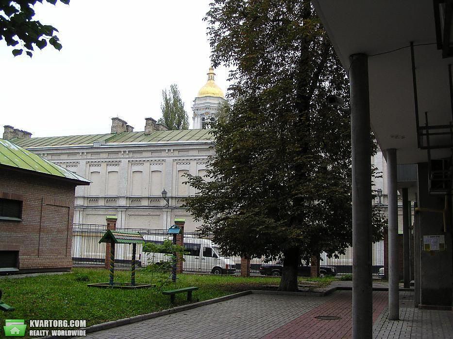 Rent out 4-room apartment. Киев, Лаврская — photo 9