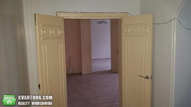 Rent out 2-room apartment. Днепропетровск, пл. Октябрьская — photo 2