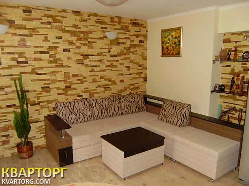 Sell 3-room apartment. Киев,  Казанская — photo 1