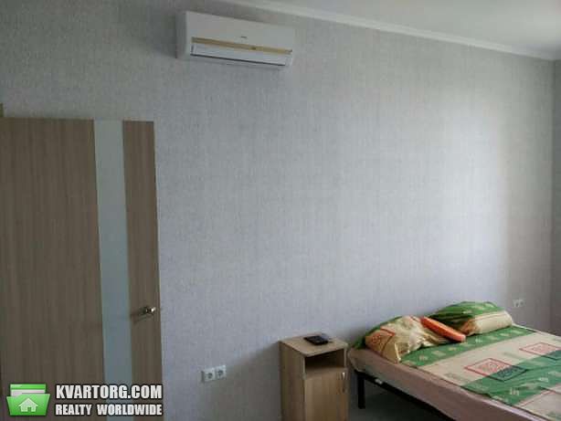 Rent out 1-room apartment. Киев,  Драгоманова — photo 6