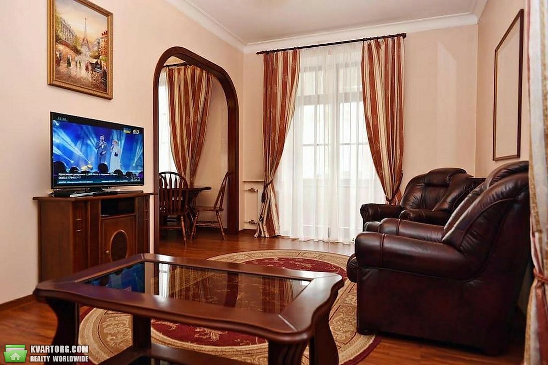 Sell 2-room apartment. Киев,  Шевченко бул — photo 1
