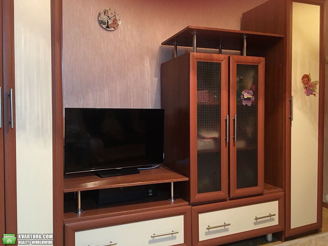 Rent out 2-room apartment. Киев,  Оболонский пр — photo 5
