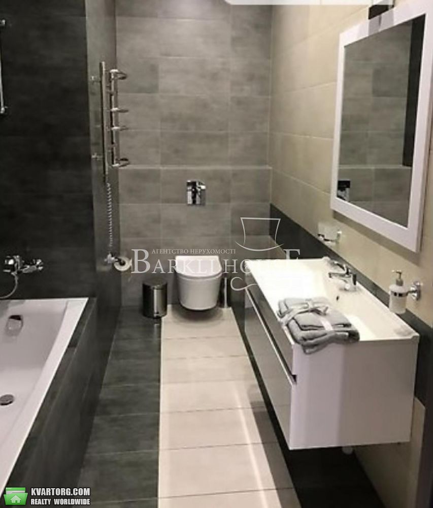 Rent out 2-room apartment. Киев, дегтярная — photo 8