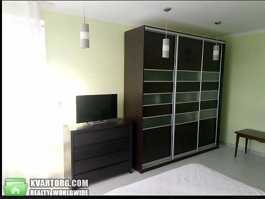 Rent out 2-room apartment. Киев, Бажана — photo 1