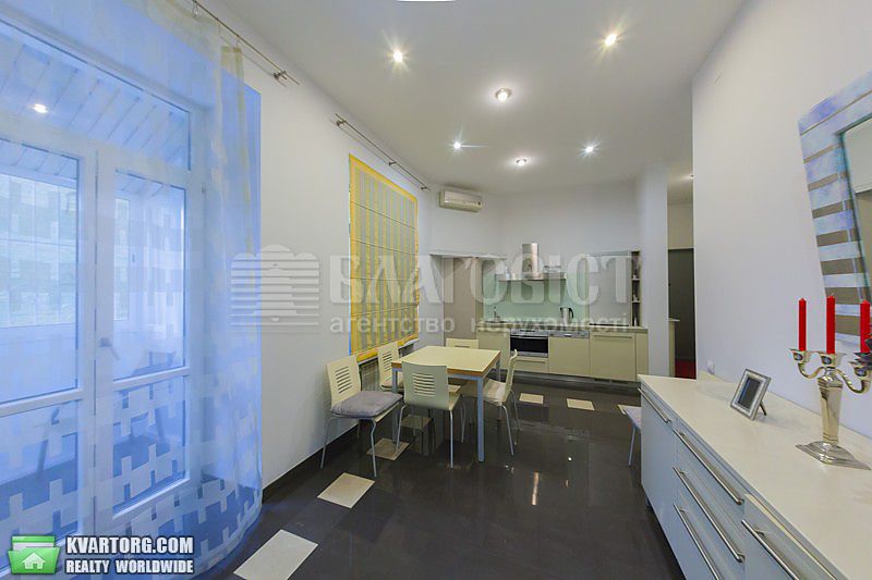 Rent out 3-room apartment. Киев,  Большая Васильковская — photo 3