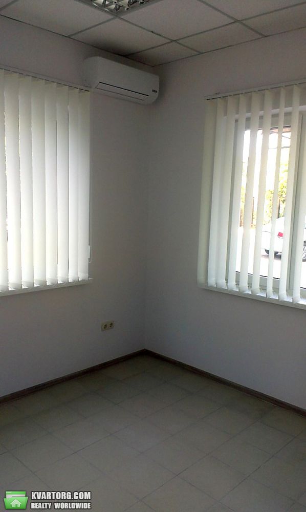 Rent out shop. Киев,  Старосельская — photo 4