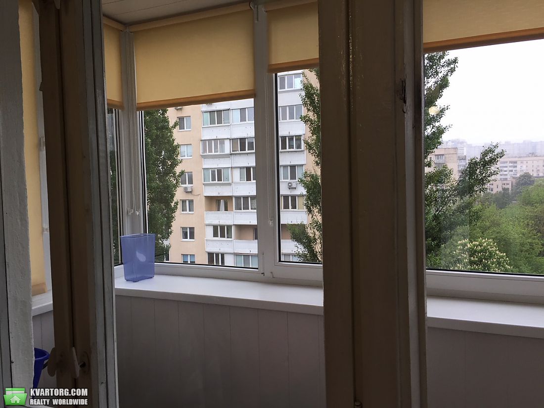 Sell 3-room apartment. Киев,  Автозаводская — photo 8