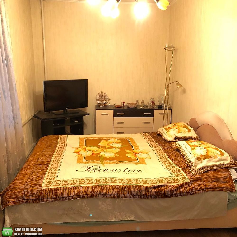 Sell 2-room apartment. Днепропетровск, проспект Кирова — photo 3