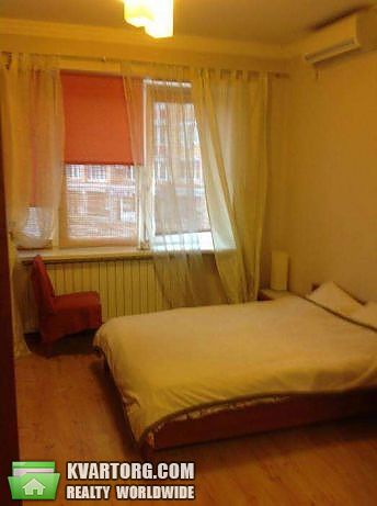 Rent out 1-room apartment. Киев,  Героев Сталинграда пр — photo 1