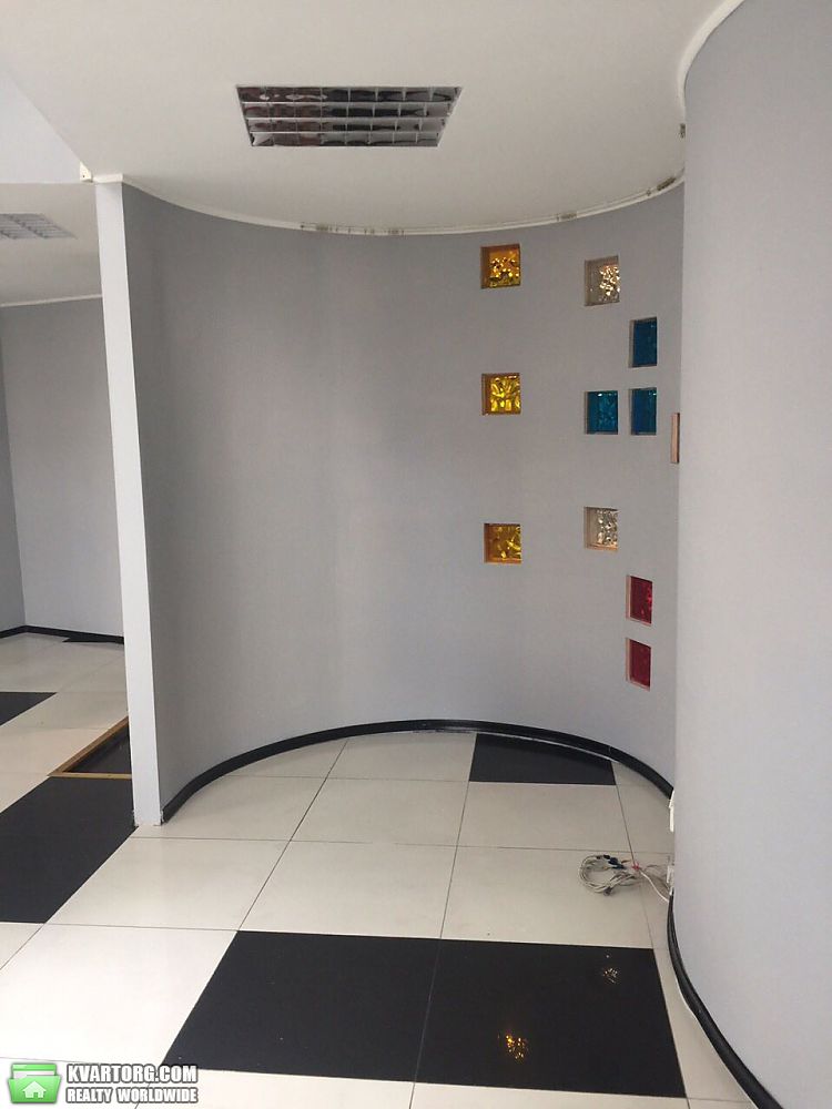 Rent out office. Киев,  Владимирская — photo 4