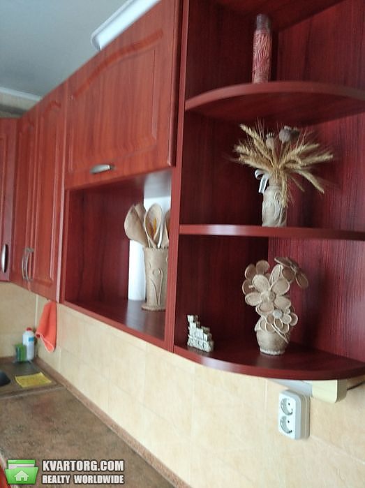 Sell 2-room apartment. Киев,  Автозаводская — photo 3