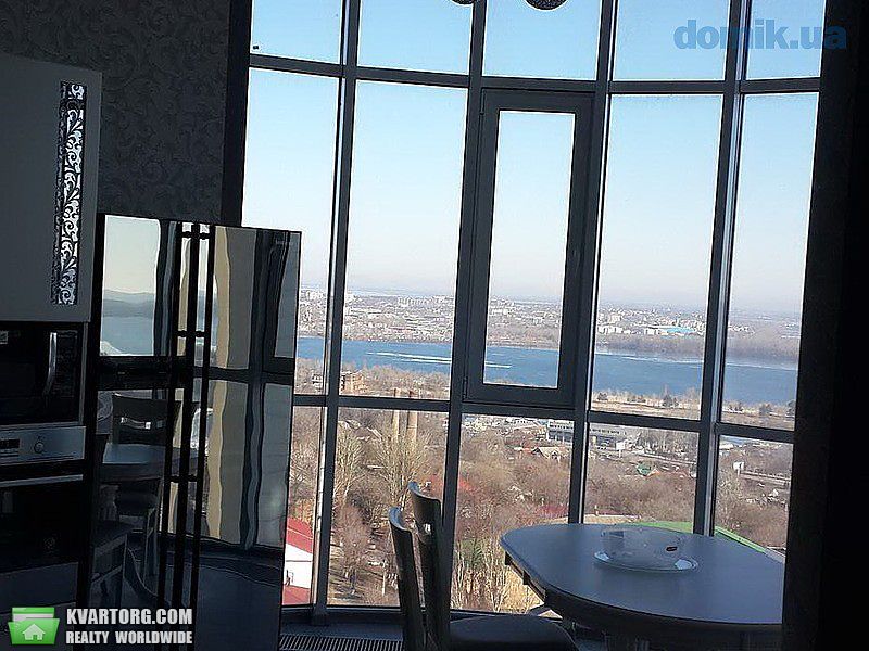 Rent out 2-room apartment. Днепропетровск, пр.Карла Макса — photo 3