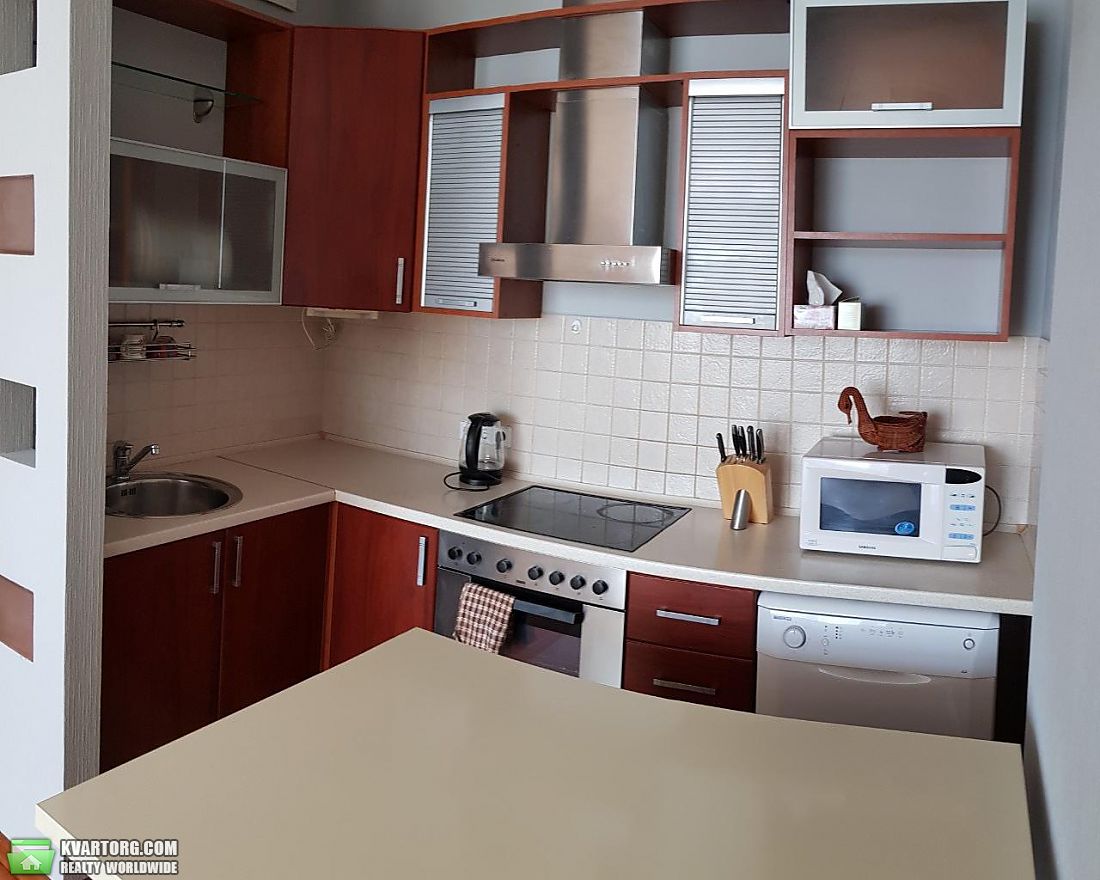 Rent out 3-room apartment. Киев, Провиантская — photo 9
