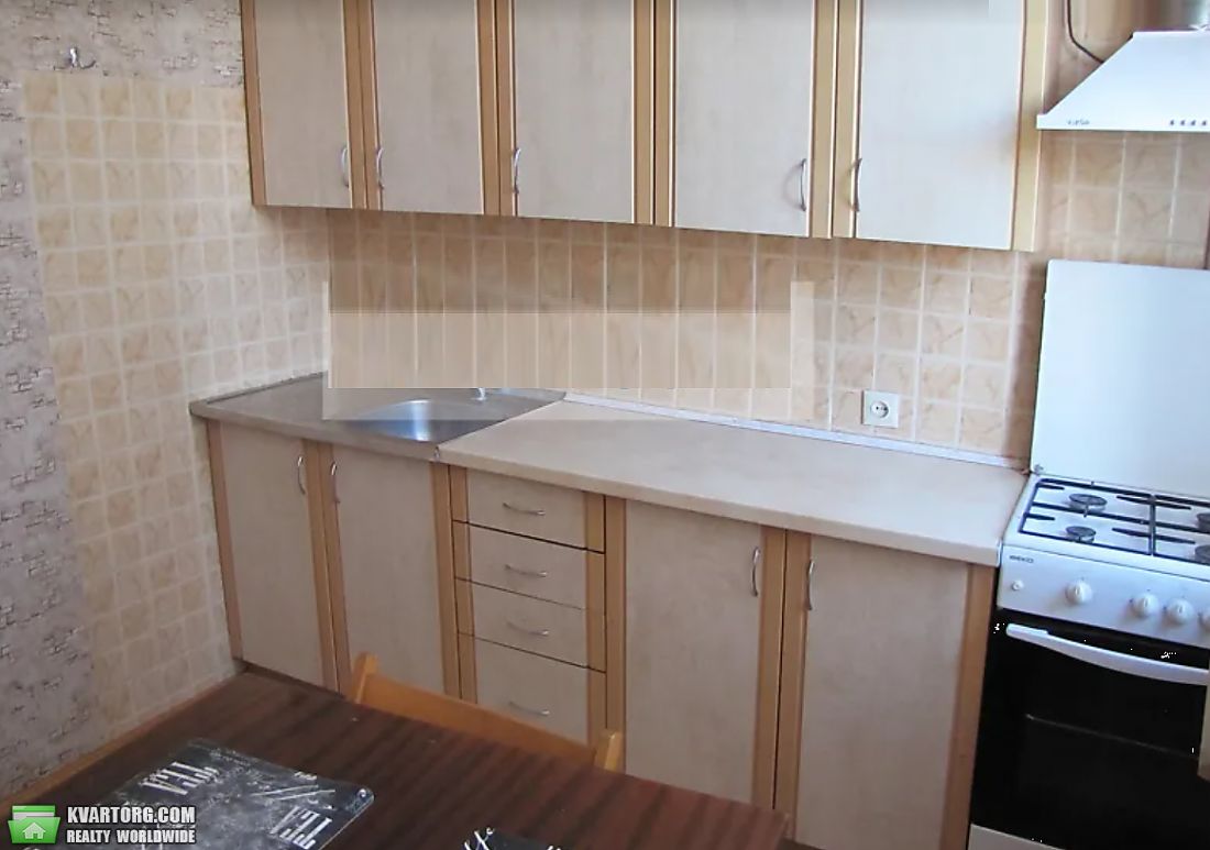 Rent out 1-room apartment. Киев, Марка Безручко — photo 5