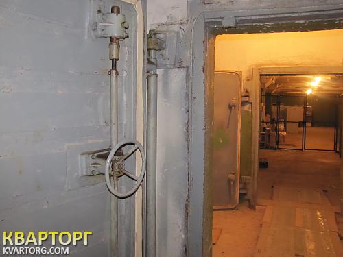Rent out warehouse. Киев,  Дегтяревская — photo 2