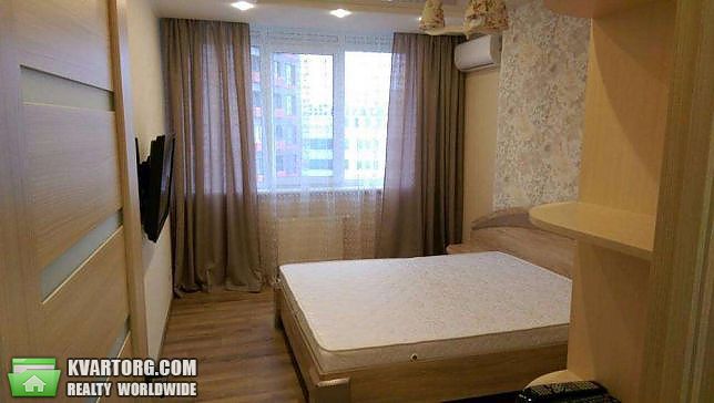 Rent out 2-room apartment. Киев,  Лепсе бул — photo 3
