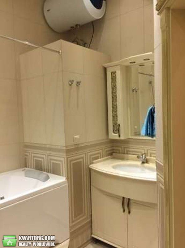 Rent out 2-room apartment. Киев,  Ярославов Вал — photo 7