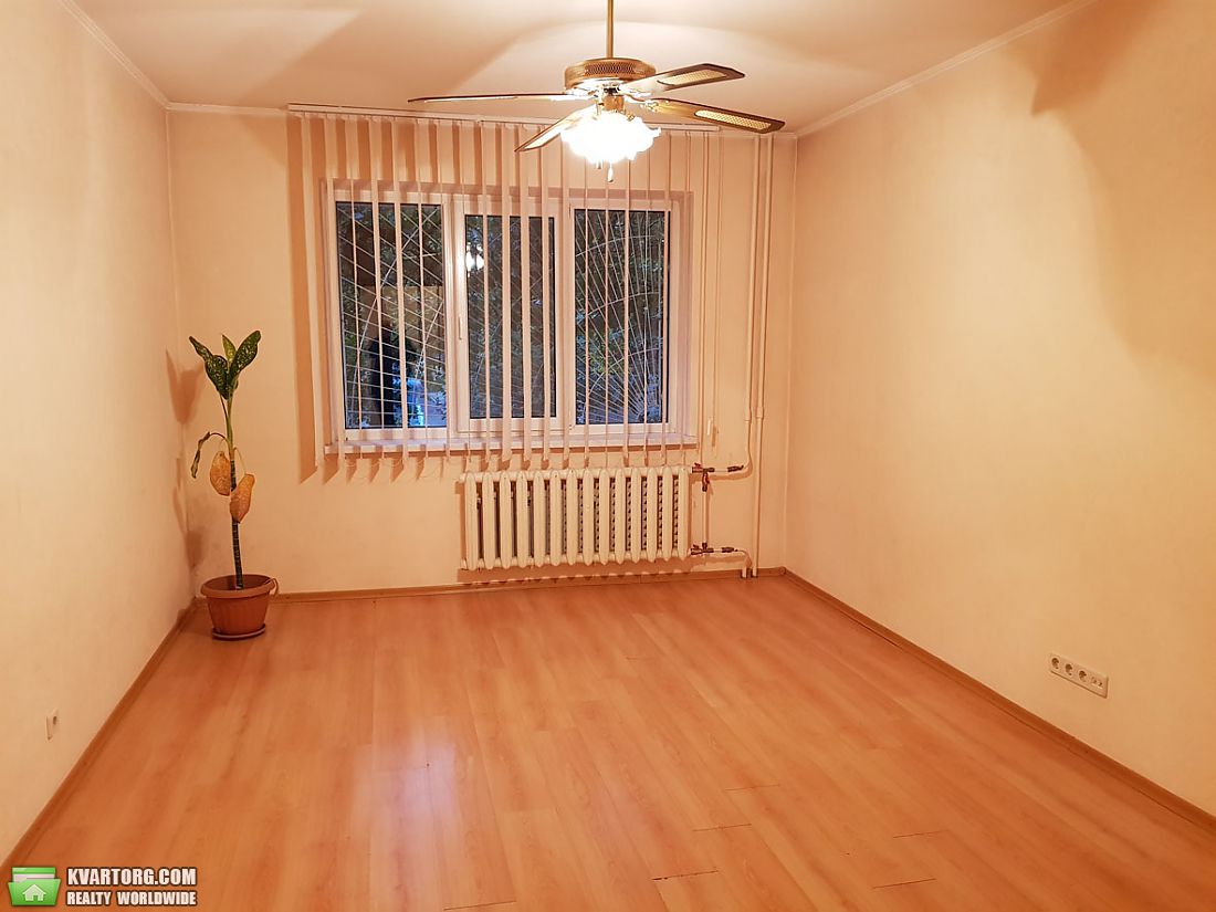 Sell 5-room apartment. Киев, Автозаводская — photo 4