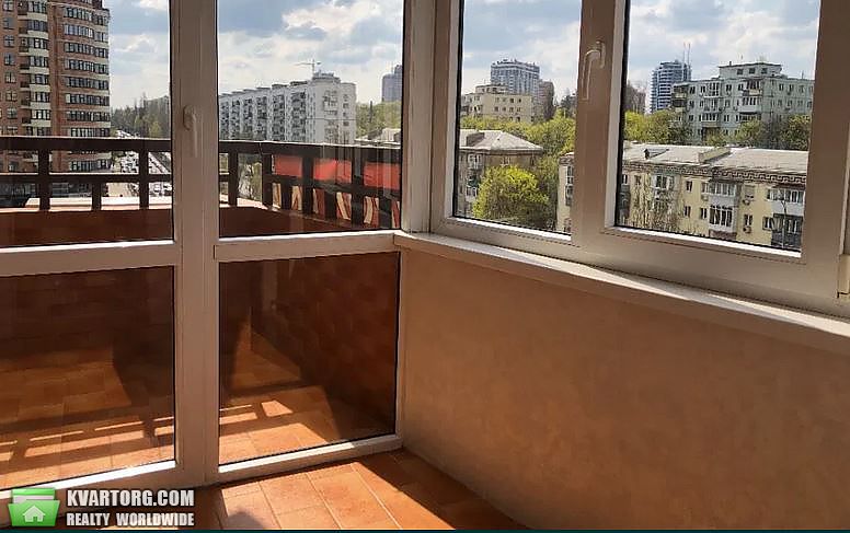 Rent out 1-room apartment. Киев,  Ревуцкого — photo 4