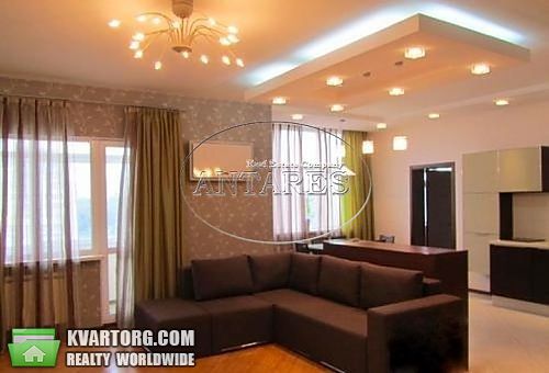 Rent out 3-room apartment. Киев,  Саксаганского — photo 1