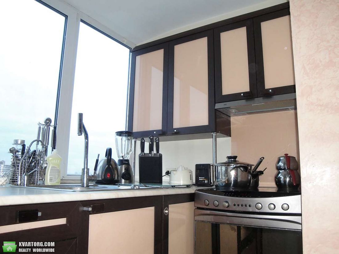 Rent out 2-room apartment. Киев,  Закревского — photo 1