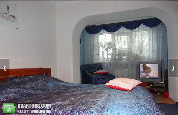 Sell 3-room apartment. Киев,  Уборевича — photo 2