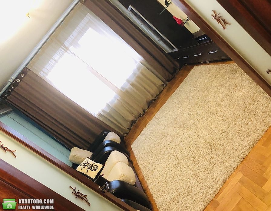 Rent out 2-room apartment. Киев,  Курбаса — photo 2