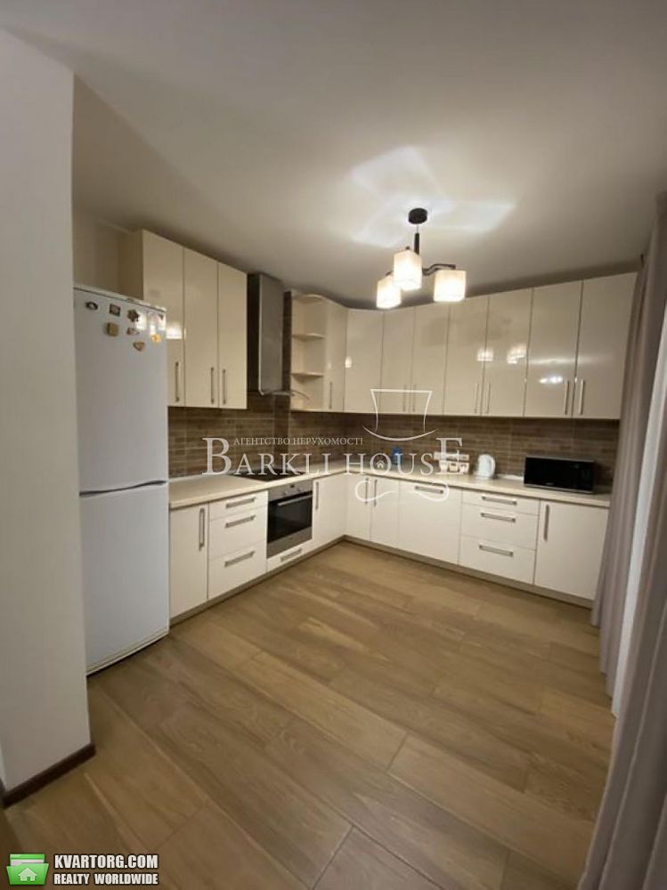 Rent out 3-room apartment. Киев,  Победы пр — photo 2