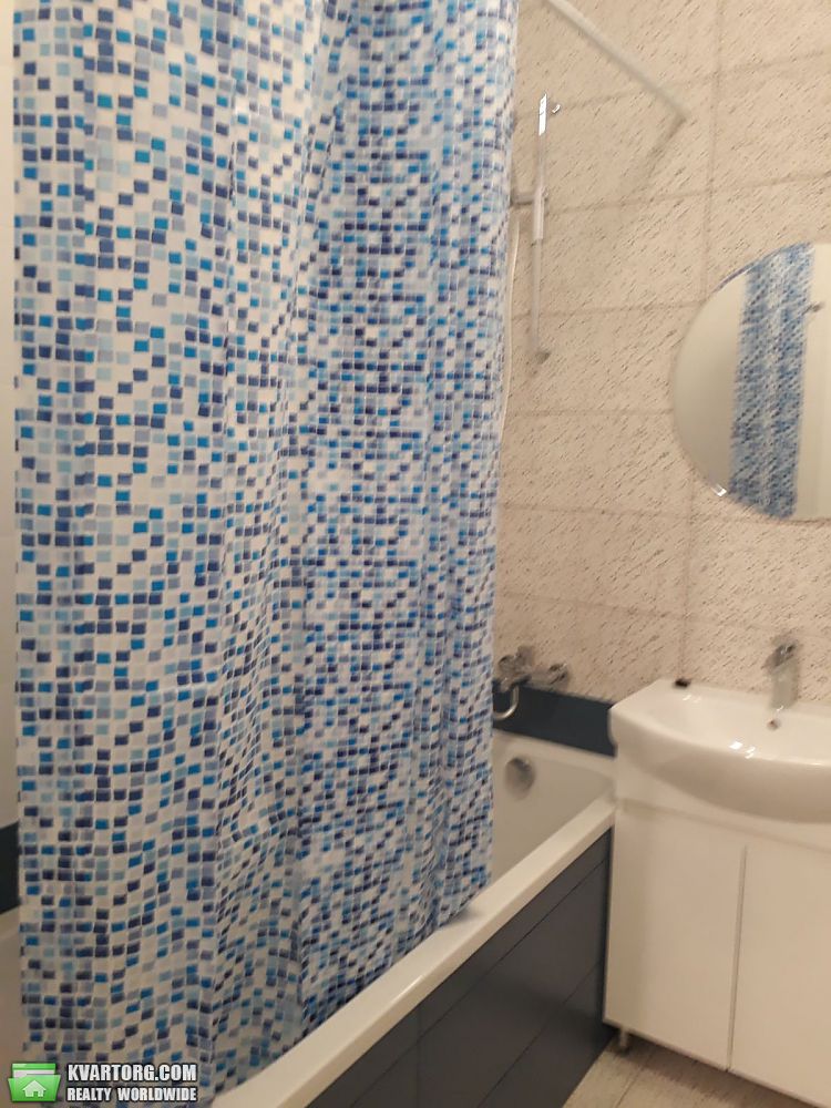 Rent out 1-room apartment. Киев, Вацлава Гавела — photo 9