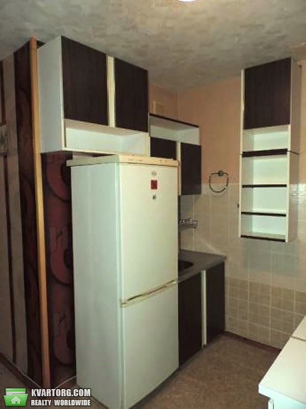 Sell 3-room apartment. Киев,  Ватутина пр — photo 1