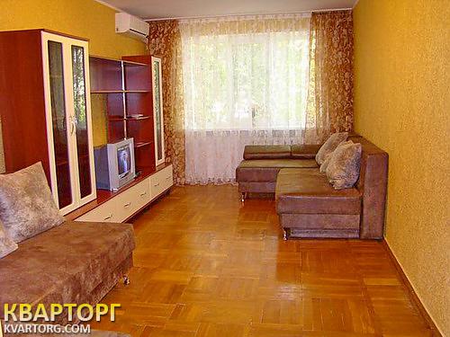 Sell 3-room apartment. Киев,  Каштановая — photo 1