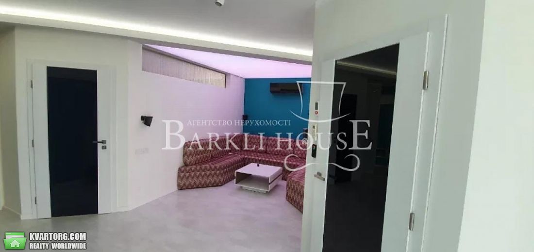 Rent out 3-room apartment. Киев, Сикорского — photo 4