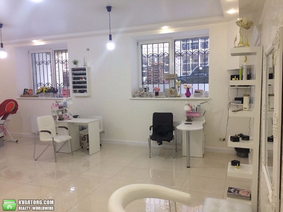 Rent out office. Одесса, Маршала Говорова — photo 1
