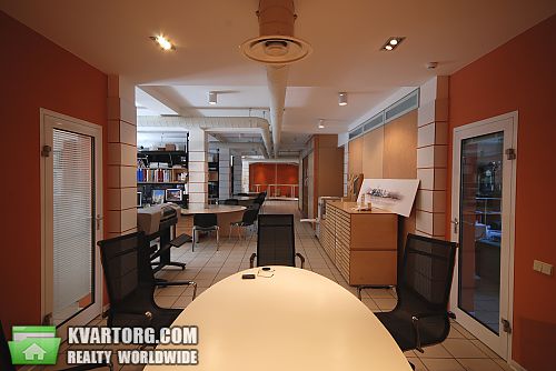 Rent out office. Днепропетровск, Октябрьская площадь — photo 4