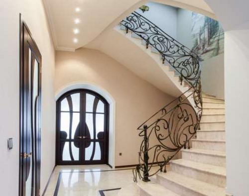 Rent out 5-room apartment. Одесса, Маразлиевская/Успенская — photo 1