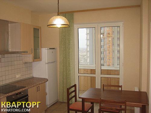 Rent out 2-room apartment. Киев,  Днепровская наб — photo 6