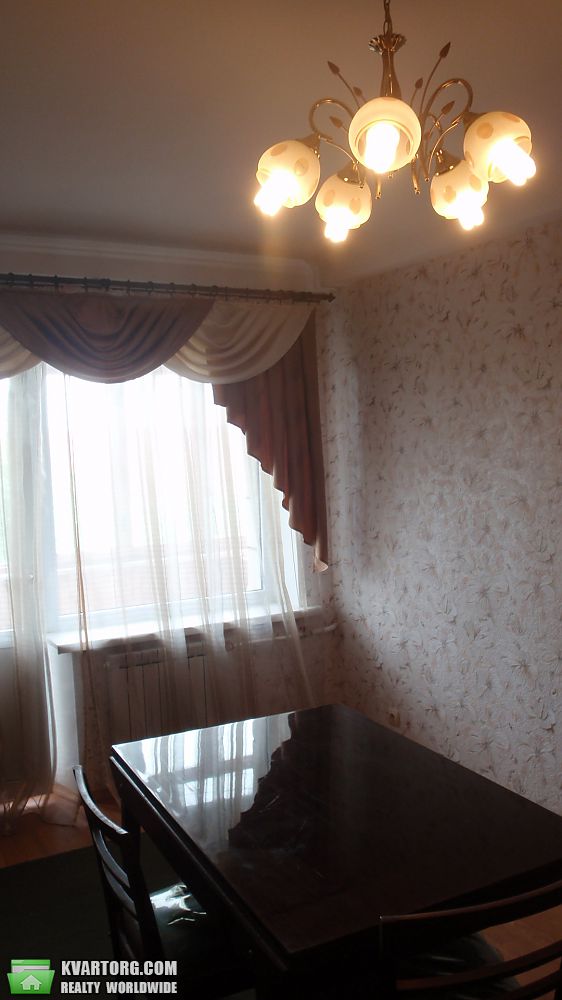 Rent out 2-room apartment. Киев, Кирилловская — photo 6