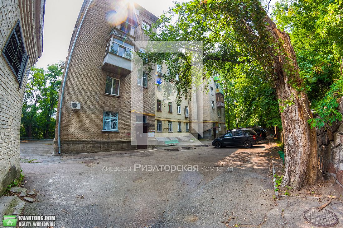 Sell 2-room apartment. Киев,  Кловский спуск — photo 2