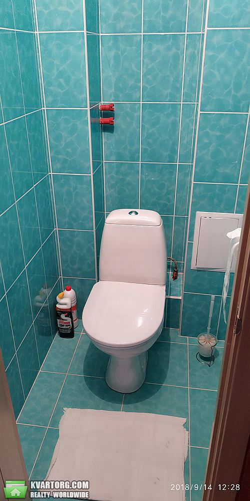 Rent out 2-room apartment. Киев,  Ревуцкого — photo 9